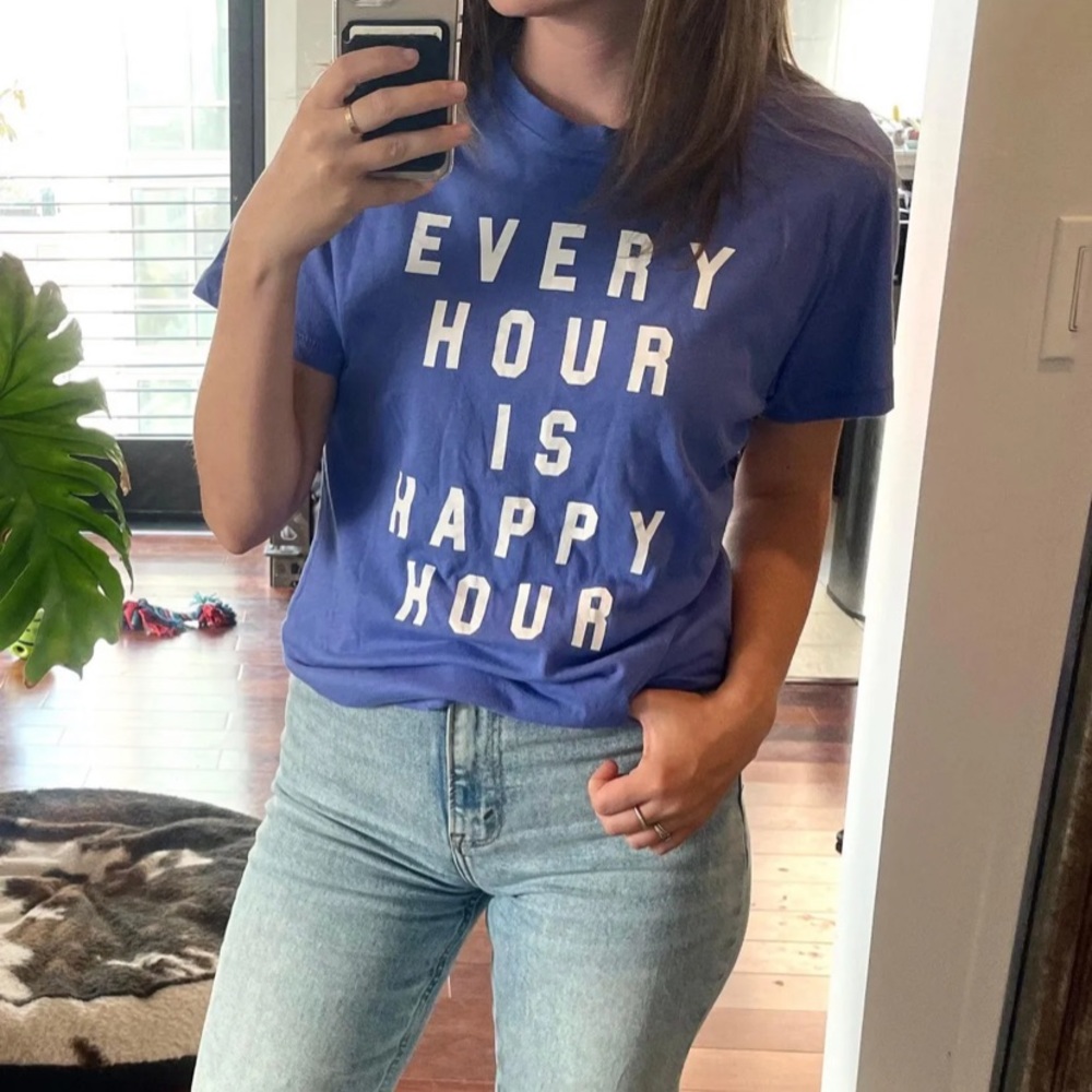 2/ $25 NWT Wildfox Every Hour Is Happy Hour Blue Graphic Tee Size Small